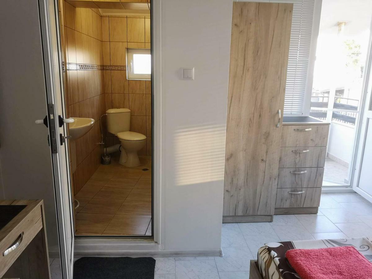 Guestrooms Stoyanovi Chernomorets Luaran gambar