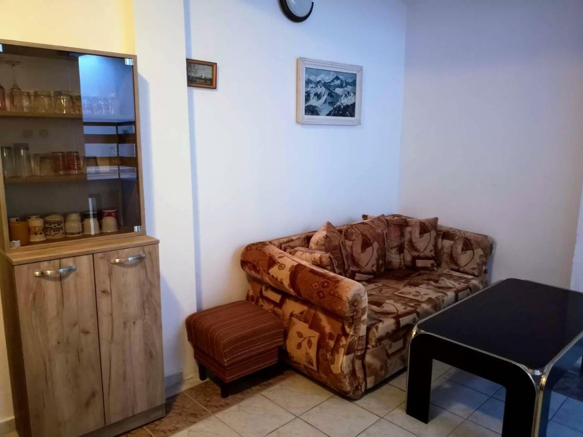 Guestrooms Stoyanovi Chernomorets Luaran gambar