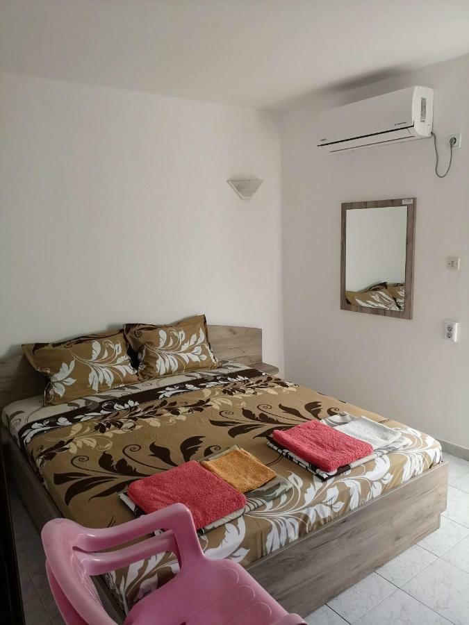 Guestrooms Stoyanovi Chernomorets Luaran gambar