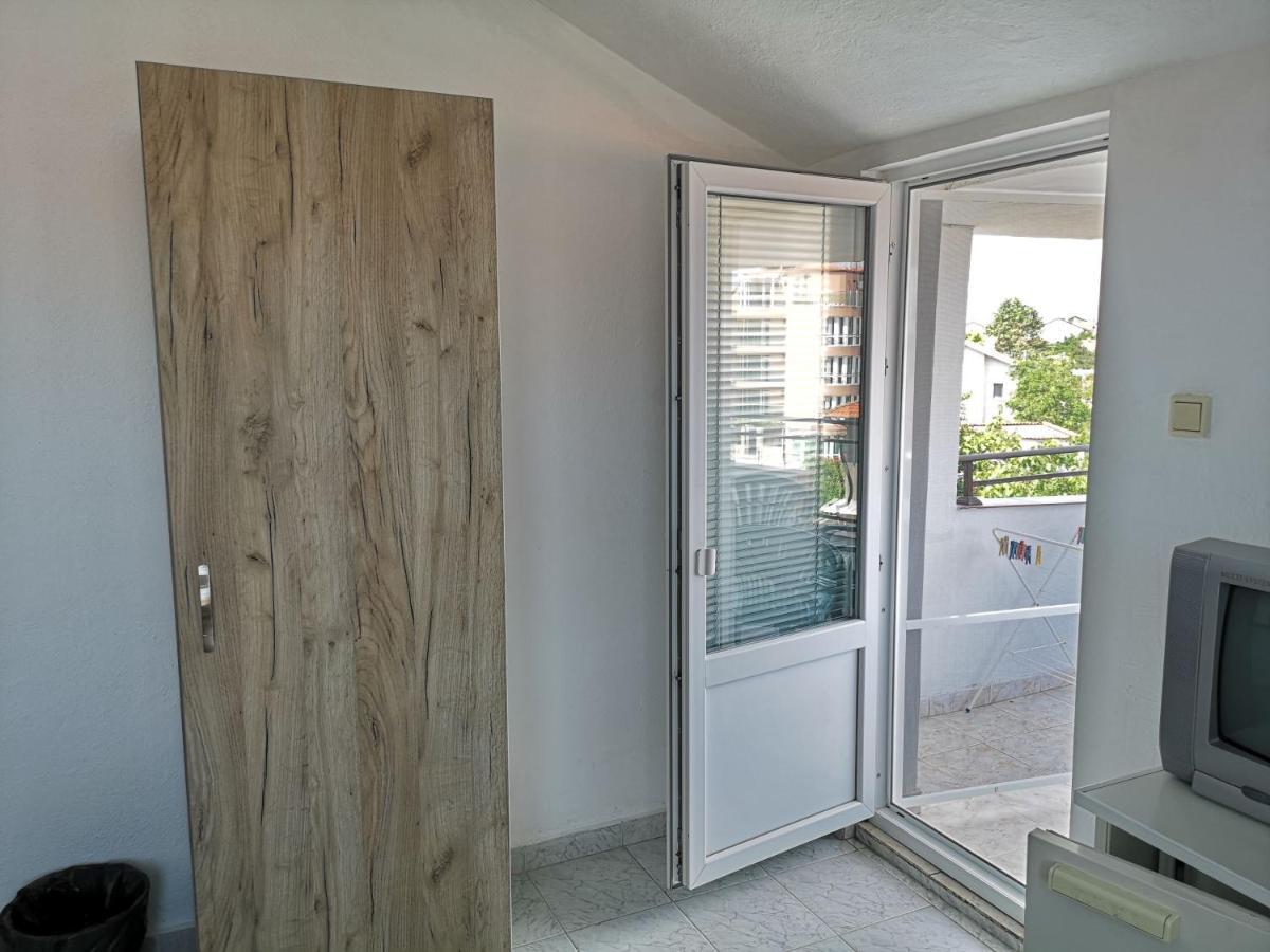 Guestrooms Stoyanovi Chernomorets Luaran gambar